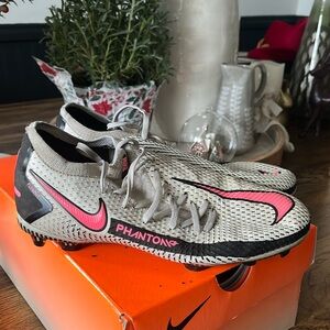 Nike Phantom size 4.5 Y